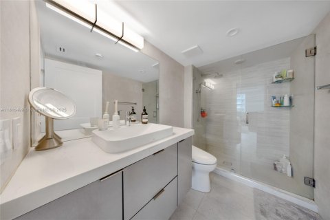 Condominio en venta en Miami, Florida, 3 dormitorios, 136.57 m2 № 1888945 - foto 20