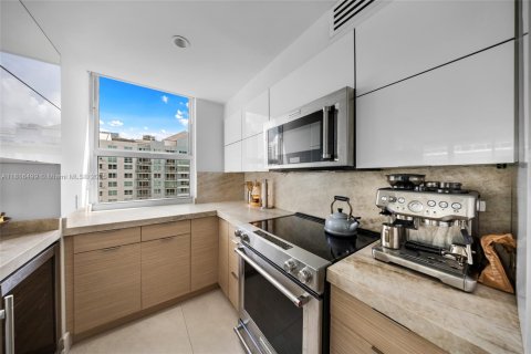 Condominio en venta en Miami, Florida, 3 dormitorios, 136.57 m2 № 1888945 - foto 9