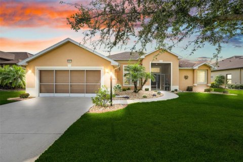 Villa ou maison à vendre à Leesburg, Floride: 3 chambres, 205.31 m2 № 1908544 - photo 1