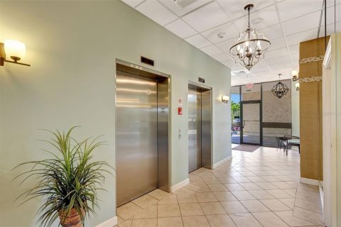 Condominio en venta en Hutchinson Island South, Florida, 2 dormitorios, 116.22 m2 № 1723661 - foto 8