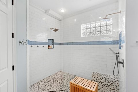 Купить виллу или дом в Уиндермир, Флорида 10 комнат, 342.25м2, № 1773770 - фото 22