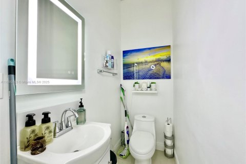 Immobilier commercial à vendre à Miami, Floride № 1959548 - photo 20