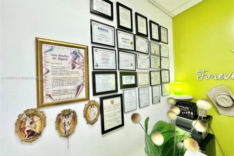 Immobilier commercial à vendre à Miami, Floride № 1959548 - photo 6