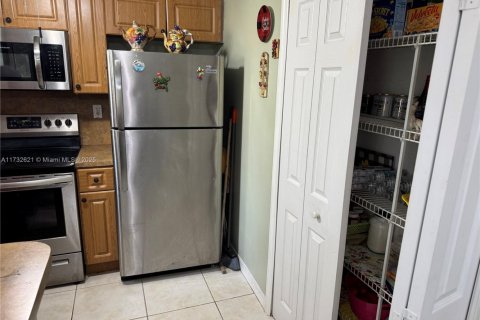 Condominio en venta en Homestead, Florida, 3 dormitorios, 95.13 m2 № 1977737 - foto 2