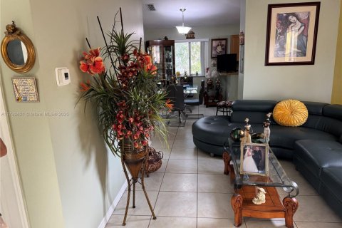 Condominio en venta en Homestead, Florida, 3 dormitorios, 95.13 m2 № 1977737 - foto 10