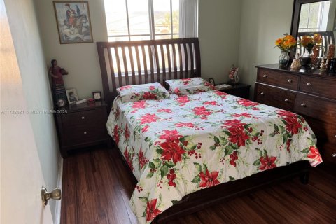 Condominio en venta en Homestead, Florida, 3 dormitorios, 95.13 m2 № 1977737 - foto 17