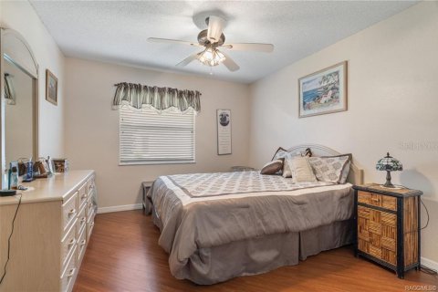 House in Hernando, Florida 3 bedrooms, 138.98 sq.m. № 2393570 - photo 27