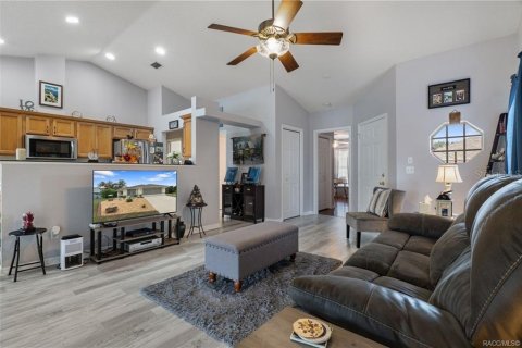 House in Hernando, Florida 3 bedrooms, 138.98 sq.m. № 2393570 - photo 11