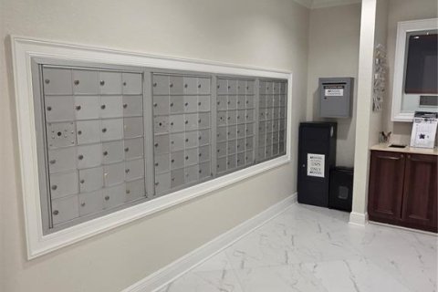 Copropriété à louer à Sarasota, Floride: 2 chambres, 100.71 m2 № 2342298 - photo 10