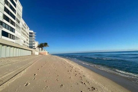 Copropriété à vendre à South Palm Beach, Floride: 2 chambres, 139.17 m2 № 2178457 - photo 4