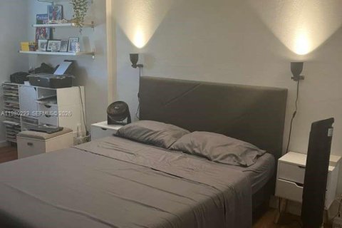 Copropriété à louer à Hollywood, Floride: 1 chambre, 70.14 m2 № 2043949 - photo 5