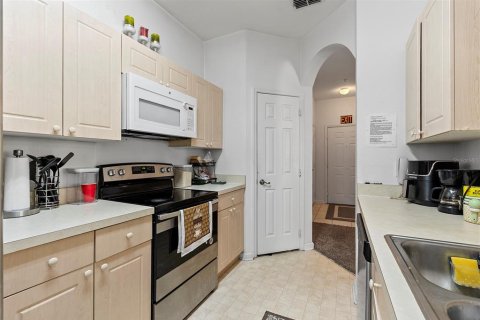 Купить кондоминиум в Киссимми, Флорида 5 комнат, 130.25м2, № 2091595 - фото 7