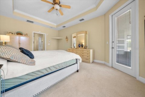 House in Weeki Wachee, Florida 3 bedrooms, 219.62 sq.m. № 1882825 - photo 26