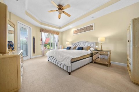 House in Weeki Wachee, Florida 3 bedrooms, 219.62 sq.m. № 1882825 - photo 24