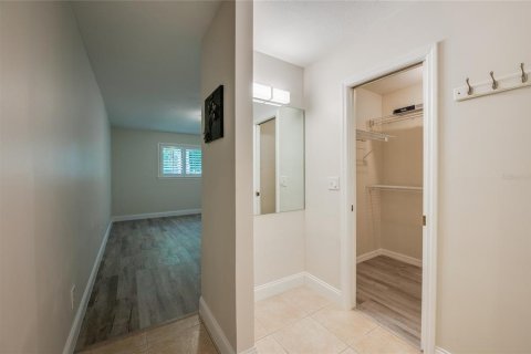 Townhouse in Port Orange, Florida 2 bedrooms, 109.16 sq.m. № 1677139 - photo 18
