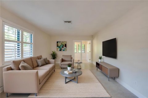 Townhouse in Port Orange, Florida 2 bedrooms, 109.16 sq.m. № 1677139 - photo 7