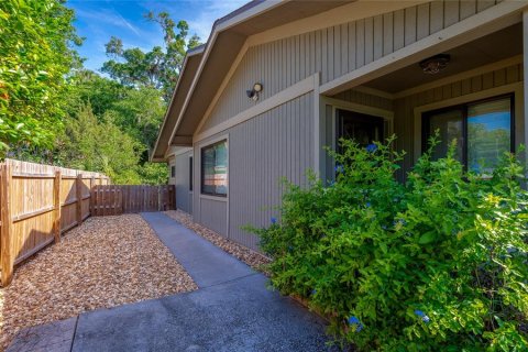 Townhouse in Port Orange, Florida 2 bedrooms, 109.16 sq.m. № 1677139 - photo 28
