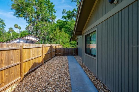 Townhouse in Port Orange, Florida 2 bedrooms, 109.16 sq.m. № 1677139 - photo 29