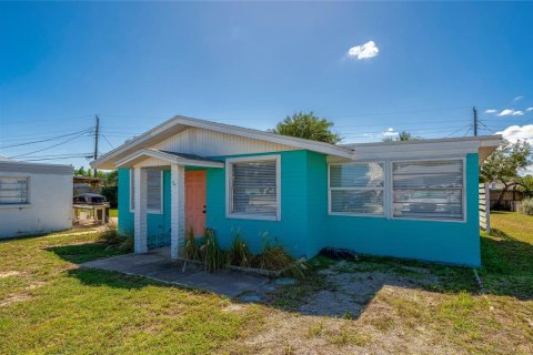 House in Ormond Beach, Florida 2 bedrooms, 49.05 sq.m. № 2428826