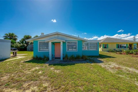 House in Ormond Beach, Florida 2 bedrooms, 49.05 sq.m. № 2428826 - photo 15
