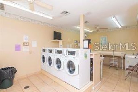 House in Clearwater, Florida 1 bedroom, 90.49 sq.m. № 2210565 - photo 20