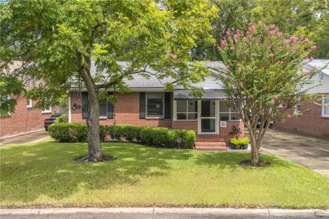 House in Jacksonville, Florida 3 bedrooms, 123 sq.m. № 1909675 - photo 16
