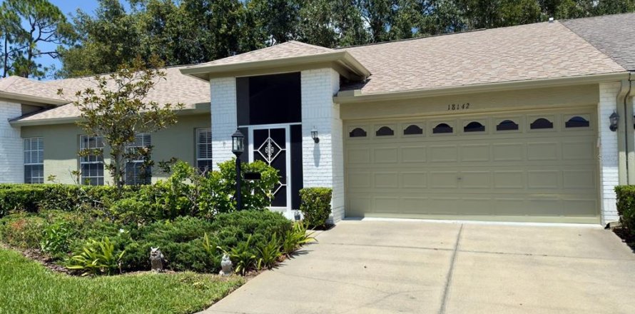 House in Hudson, Florida 2 bedrooms, 124.58 sq.m. № 1785562