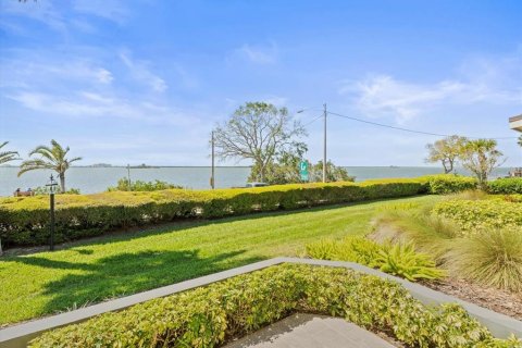 Townhouse in Clearwater, Florida 3 bedrooms, 204.38 sq.m. № 1602912 - photo 18