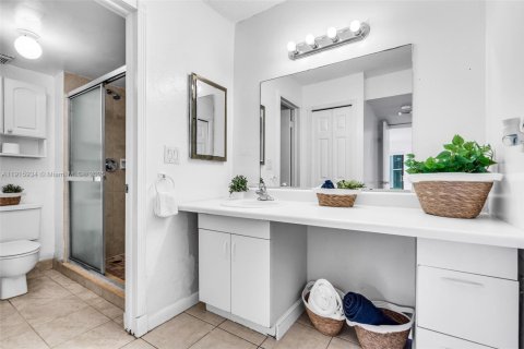 Condo in Weston, Florida, 2 bedrooms  № 1971724 - photo 18