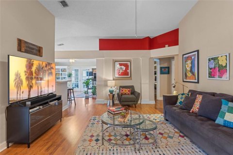 House in Sanford, Florida 4 bedrooms, 196.4 sq.m. № 1720783 - photo 3
