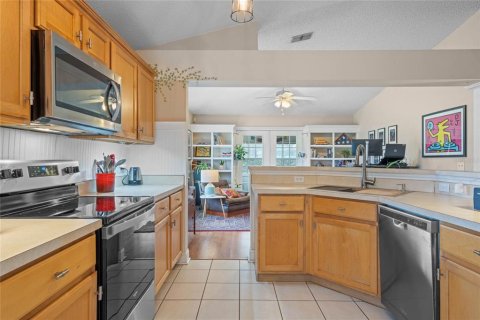 House in Sanford, Florida 4 bedrooms, 196.4 sq.m. № 1720783 - photo 22