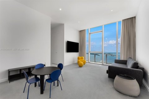 Copropriété à louer à Miami, Floride: 5 chambres, 899.39 m2 № 2265580 - photo 14