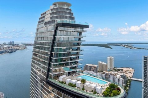 Copropriété à louer à Miami, Floride: 5 chambres, 899.39 m2 № 2265580 - photo 22