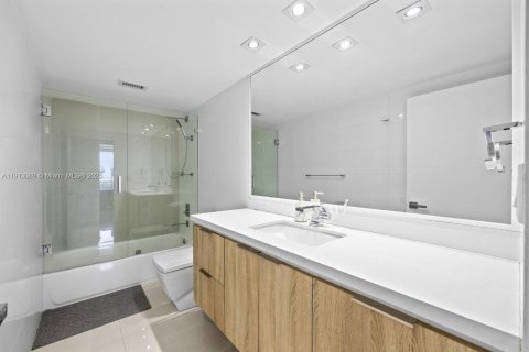 Copropriété à vendre à Miami Beach, Floride: 4 chambres, 285.21 m2 № 2061682 - photo 10