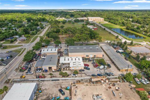 Propiedad comercial en venta en Sanford, Florida № 2154095 - foto 7