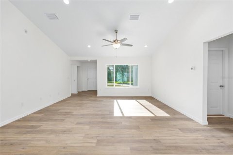 Villa ou maison à vendre à Citrus Springs, Floride: 4 chambres, 159.33 m2 № 2388800 - photo 16