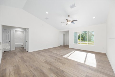 Villa ou maison à vendre à Citrus Springs, Floride: 4 chambres, 159.33 m2 № 2388800 - photo 18