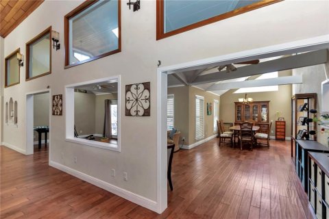 House in Ocala, Florida 4 bedrooms, 388.42 sq.m. № 1556226 - photo 12