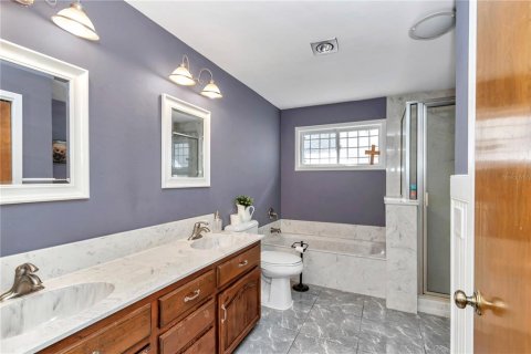 House in Ocala, Florida 4 bedrooms, 388.42 sq.m. № 1556226 - photo 29