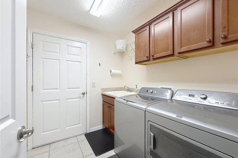 Casa en venta en The Villages, Florida, 3 dormitorios, 187.29 m2 № 2196898 - foto 20