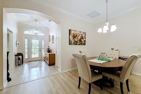 Casa en venta en The Villages, Florida, 3 dormitorios, 187.29 m2 № 2196898 - foto 4