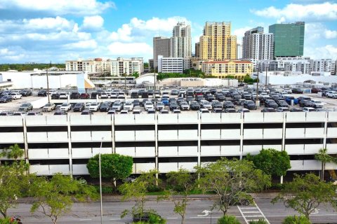 Condominio en venta en Miami, Florida, 1 dormitorio, 65.03 m2 № 2012190 - foto 5