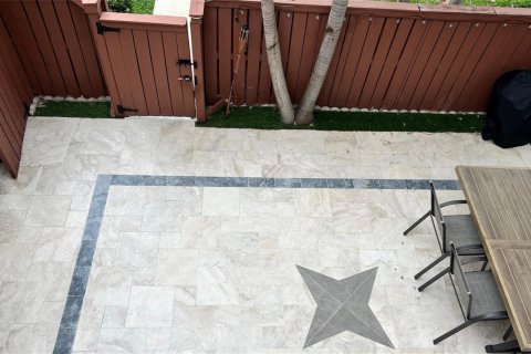 Touwnhouse à vendre à Deerfield Beach, Floride: 2 chambres, 114.83 m2 № 2082360 - photo 19