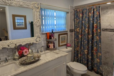 Casa en venta en Port Charlotte, Florida, 4 dormitorios, 192.03 m2 № 1634792 - foto 22