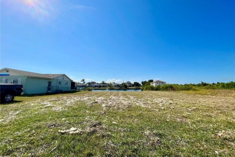 Land in Hernando Beach, Florida № 1831969 - photo 2