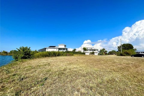 Land in Hernando Beach, Florida № 1831969 - photo 8