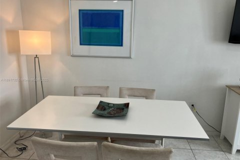 Copropriété à vendre à Miami Beach, Floride: 1 chambre, 38.09 m2 № 1945187 - photo 5