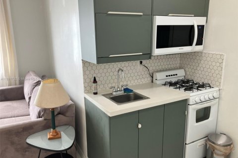 Copropriété à vendre à Miami Beach, Floride: 1 chambre, 38.09 m2 № 1945187 - photo 6