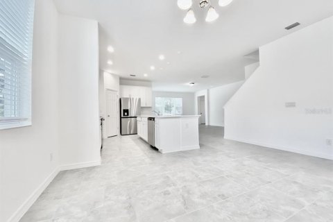 Villa ou maison à vendre à Davenport, Floride: 5 chambres, 299.05 m2 № 2217177 - photo 12