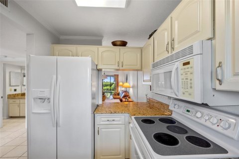 Condo in Punta Gorda, Florida, 2 bedrooms  № 1810998 - photo 7
